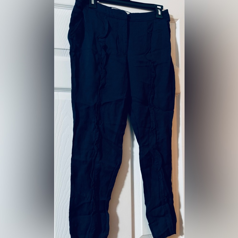 Women’s Leifsdottir Navy Blue Ruffled Pant